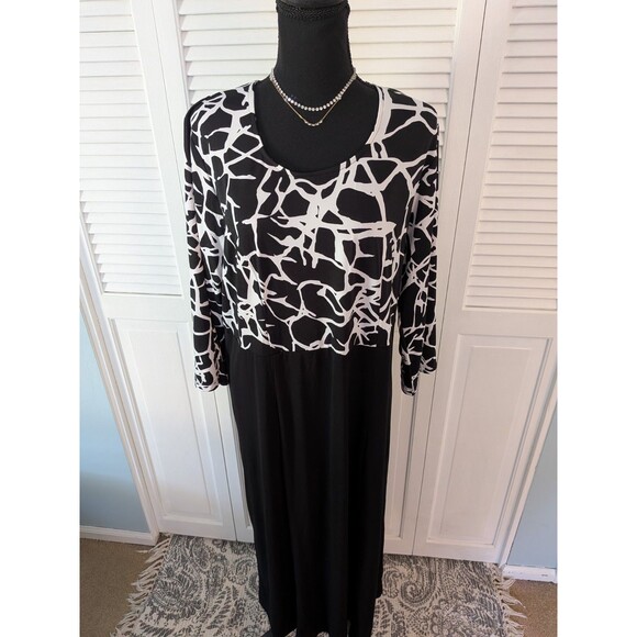 Ulla Popken Dress Women's 16/18 Abstract Black White Print A-line Stretch Career - Picture 1 of 11